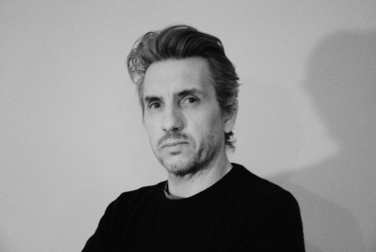 JULIEN D&rsquo;ABRIGEON : Autoportrait de janvier